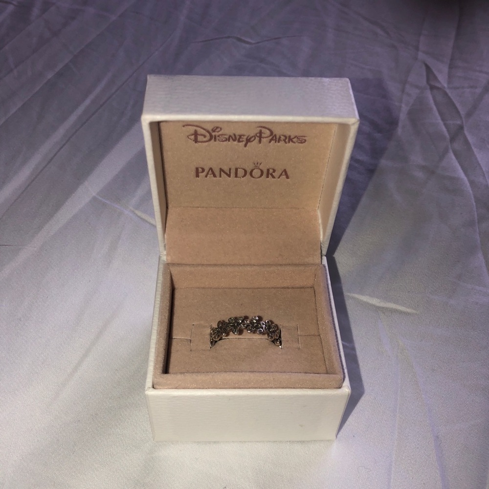 Pandora Daisy Ring